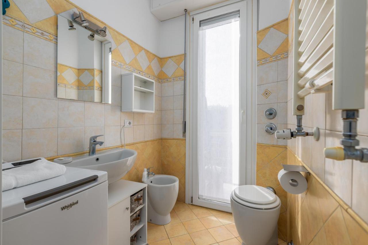Maiolica Apartment - Free Parking And Great Connection To Linate And Duomo Milano Esterno foto